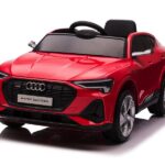Audi e-tron ,12 volt elektrische kinderauto met rubberen banden, leder zitje en meer!