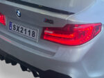 BMW M5, Leder zitje, Rubberen banden, Kinder Accu Auto! - Afbeelding 9